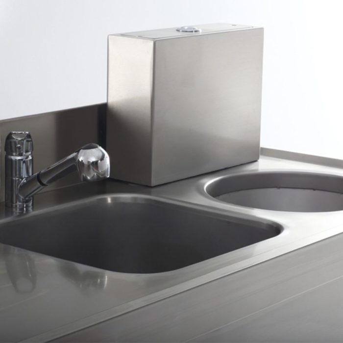 LIQUID WASTE DISPOSAL SINK (WITH WATER RESERVOIR)